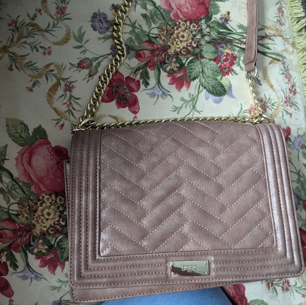 BCBG Paris Quilted Bag Beige Suede Shoulder Bag Purse Gold Chain Strap